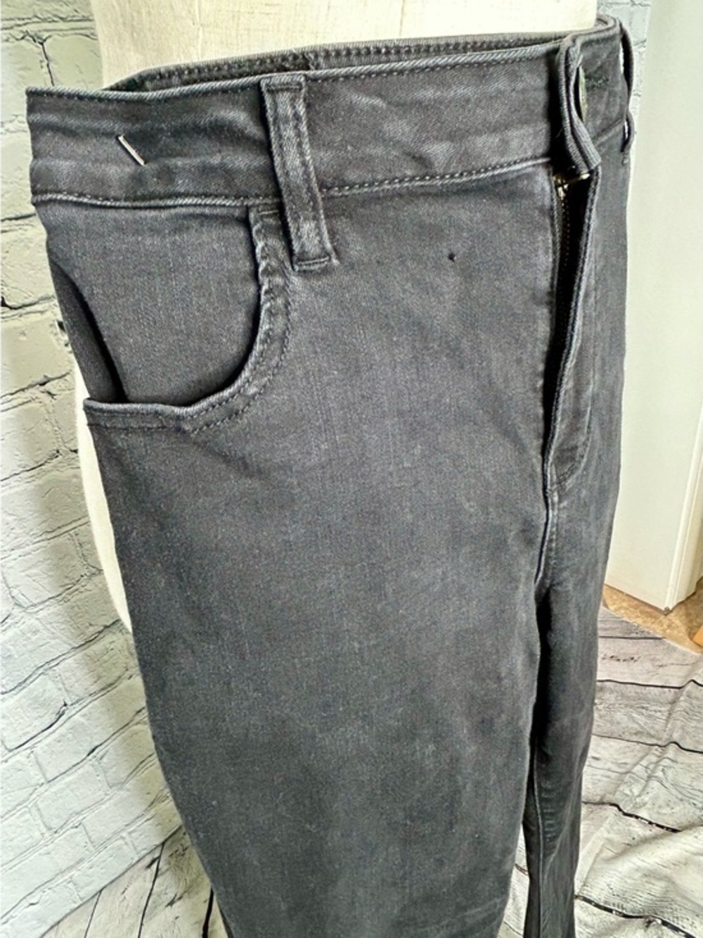American Eagle High Rise Jegging Jeans Womens 14 Black Skinny Stretch Denim - Picture 2 of 11